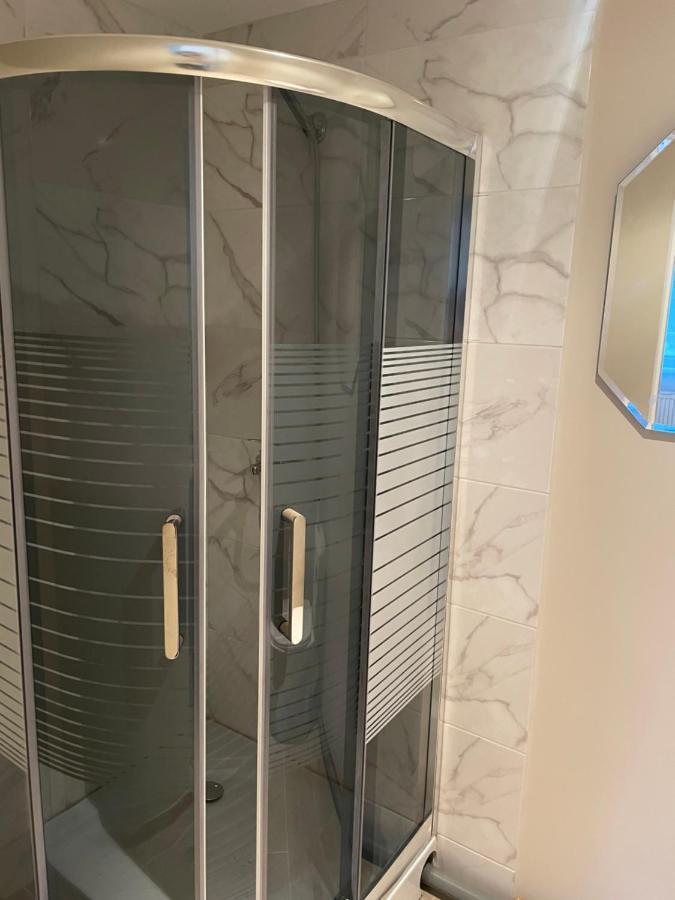 Kurbrauksim Windau Rooms Windawa Zewnętrze zdjęcie